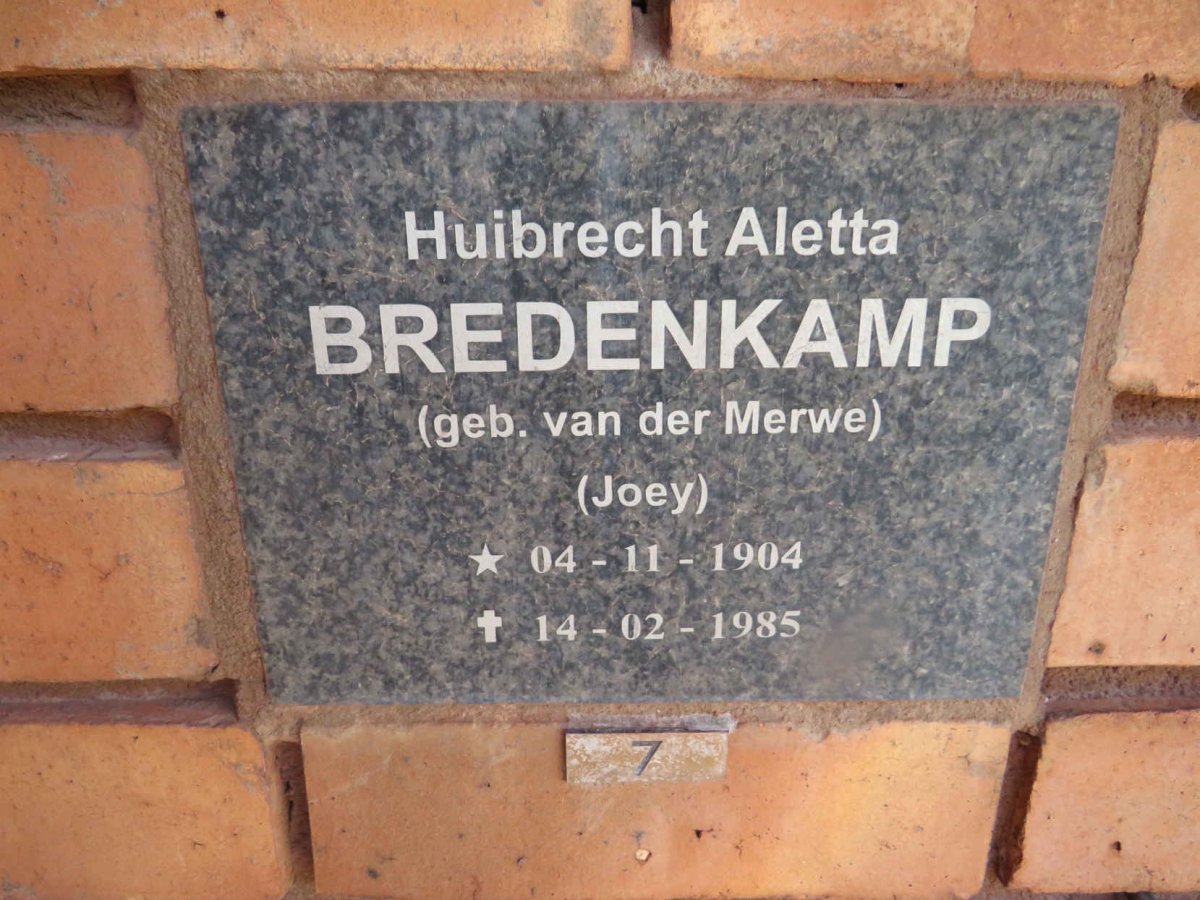 BREDENKAMP Huibrecht Aletta nee VAN DER MERWE 1904-1985