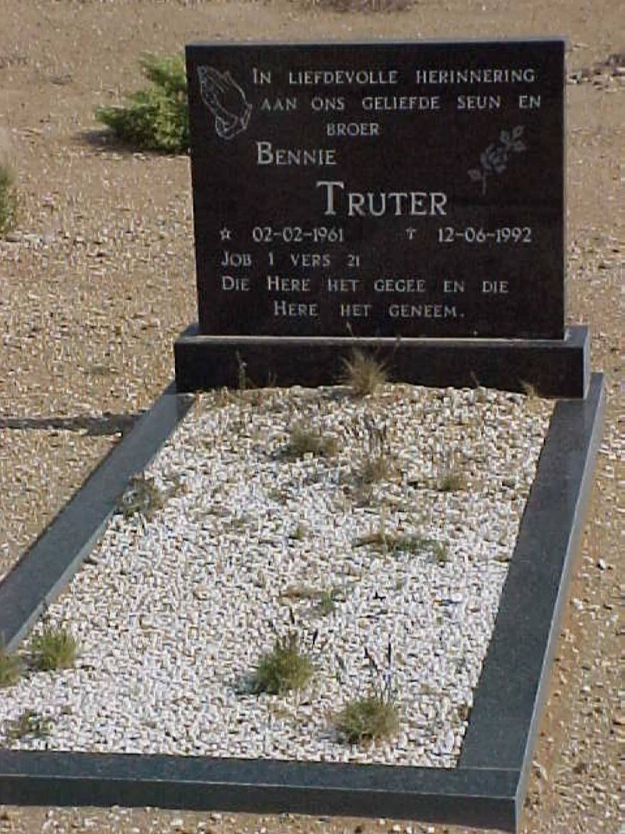 TRUTER Bennie 1961-1992