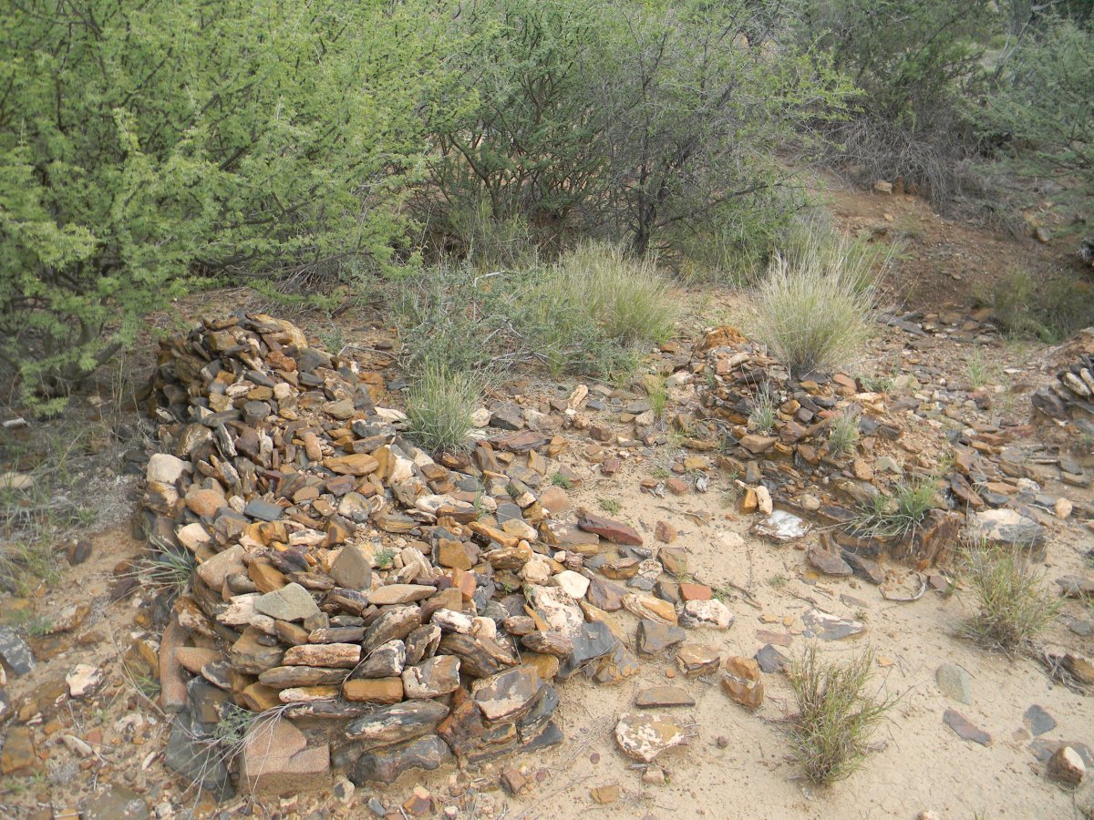 ? Unmarked Grave