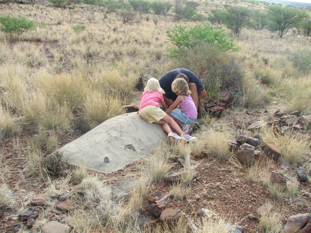 3. Wilie Karsten rebuildt a broken Tombstone