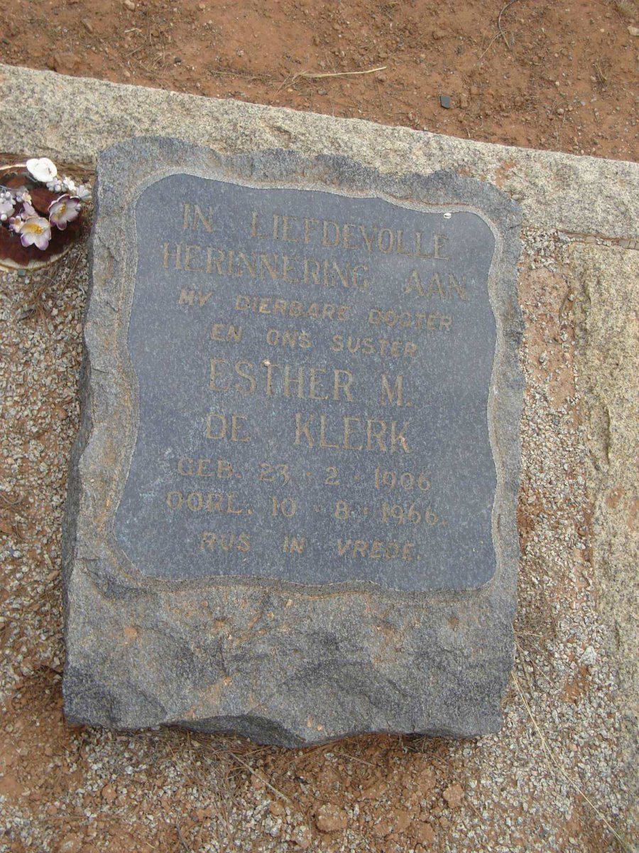 KLERK Esther M., de  1906-1966