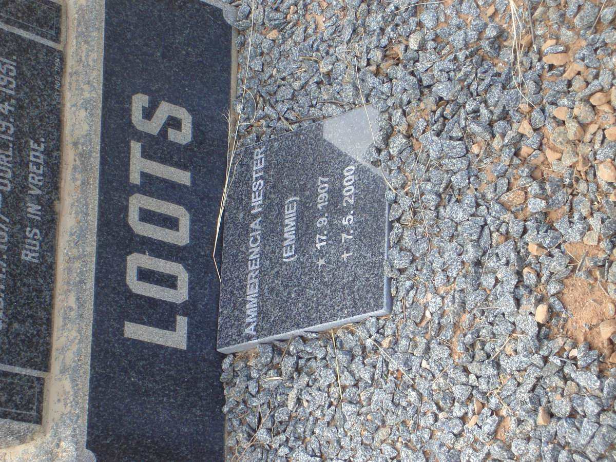 LOOTS Ammerencia Hester 1907-2000
