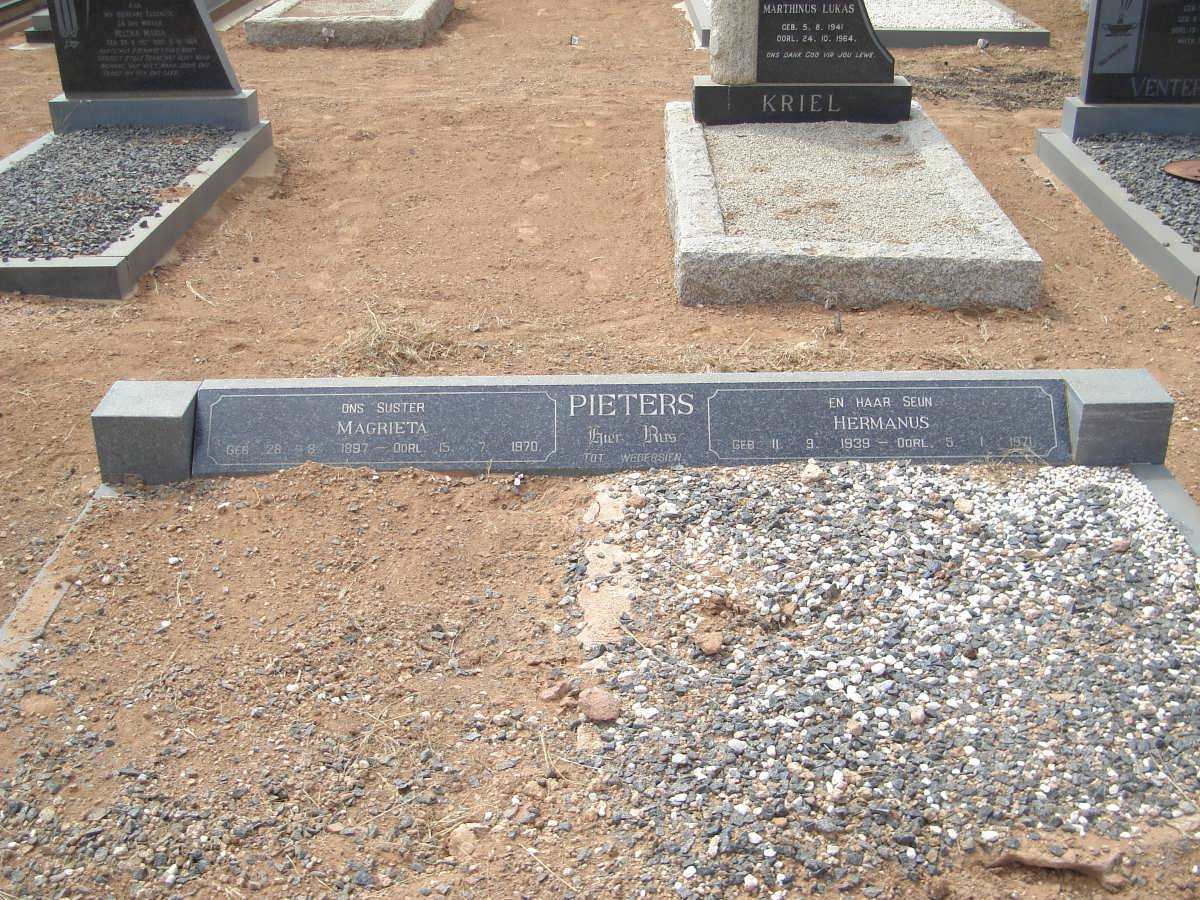 PIETERS Magrietha 1897-1970 :: PIETERS Hermanus 1939-1971