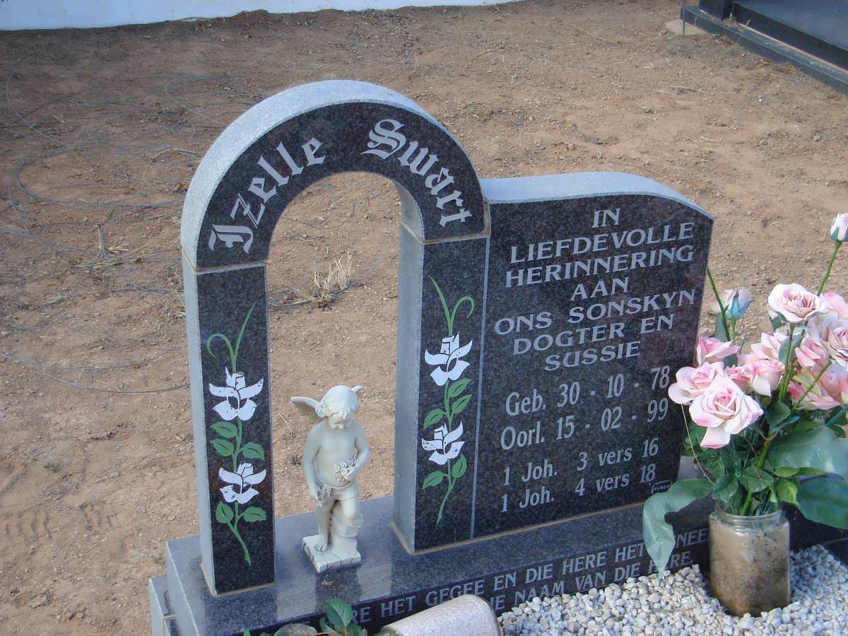 SWART Izelle 1978-1999