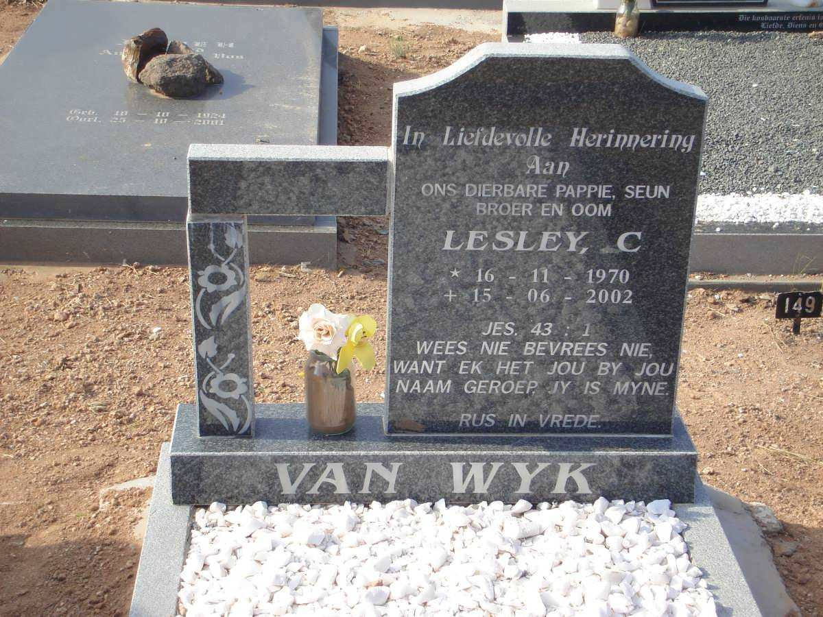 WYK Lesley C., van 1970-2002