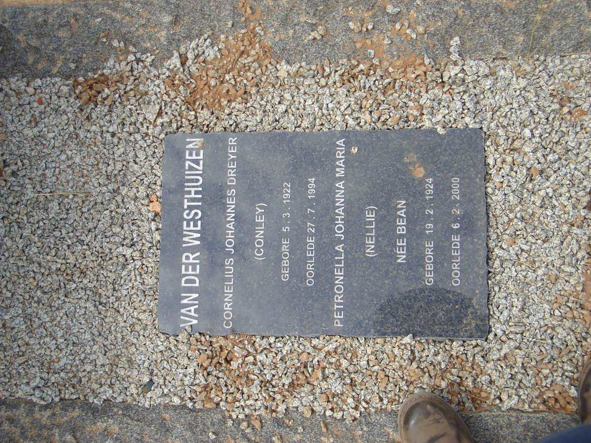 WESTHUIZEN Cornelius Johannes Dreyer, van der 1922-1994 &amp; Petronella Johanna Maria BEAN 1924-2000
