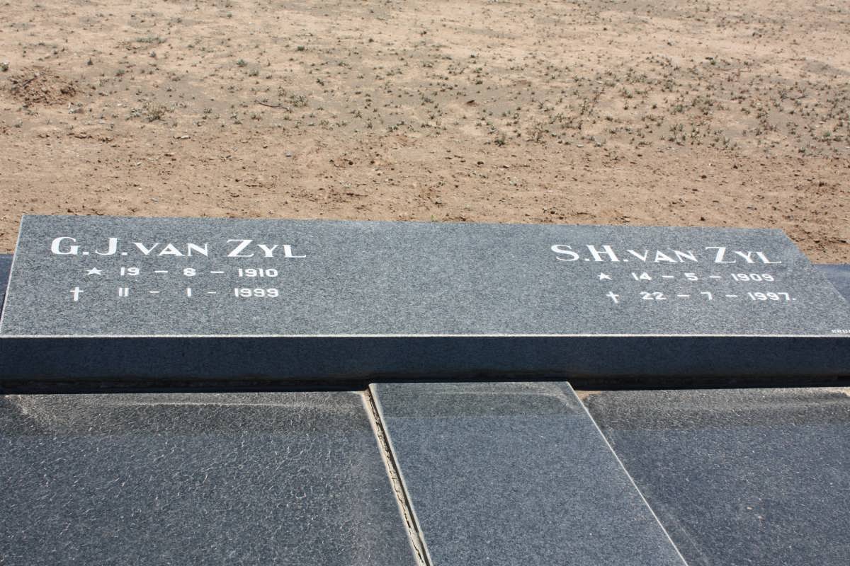 ZYL G.J., van 1910-1999 &amp; S.H. 1909-1997