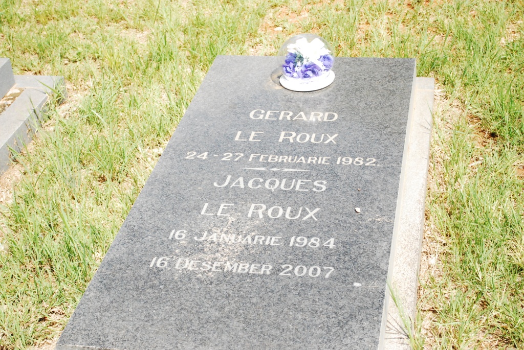 ROUX Gerard, le 1982-1982 :: LE ROUX Jacques 1984-2007