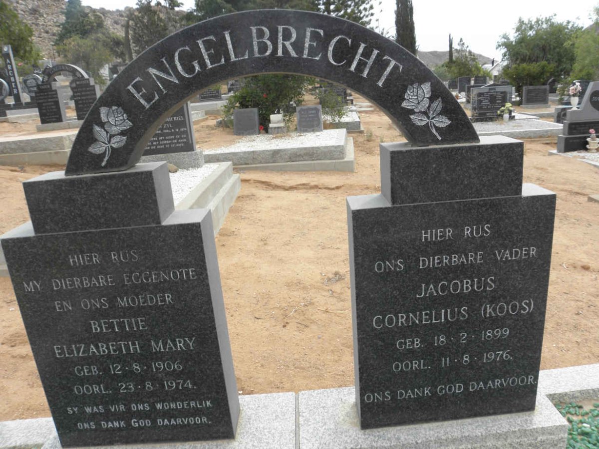 ENGELBRECHT Jacobus Cornelius 1899-1976 &amp; Elizabeth Mary 1906-1974