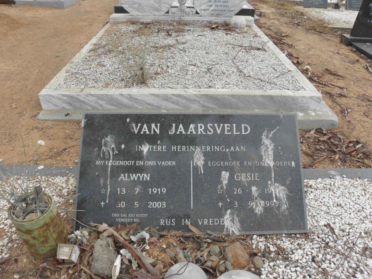 JAARSVELD Alwyn, van 1919-2003 &amp; Gesie 1919-1993