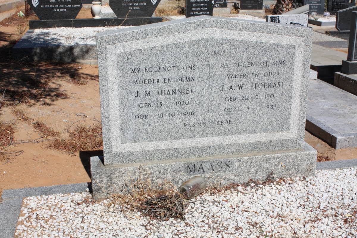 MAASS J.A.W. 190?-1983 &amp; J.M. 1920-1996