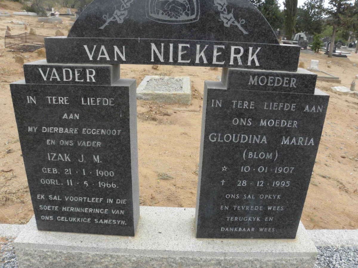 NIEKERK Izak J.M., van 1900-1966 &amp; Gloudina Maria BLOM 1907-1995
