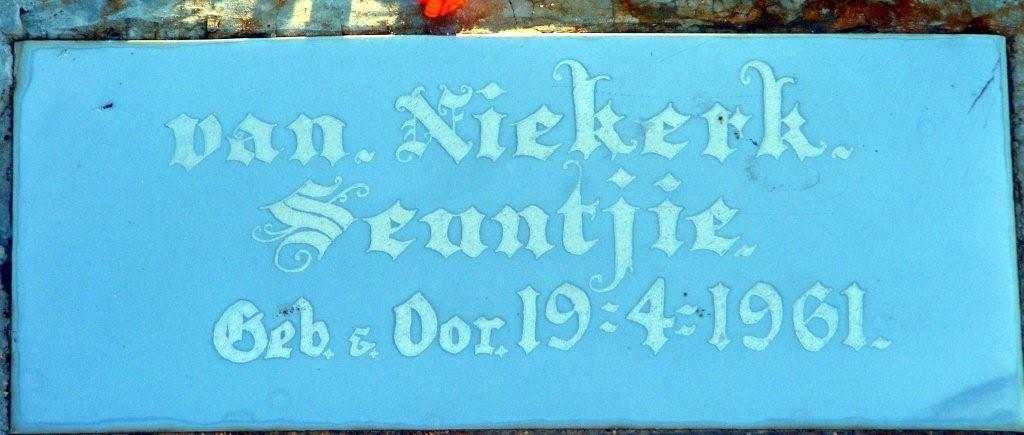 NIEKERK Seuntjie, van 1961-1961