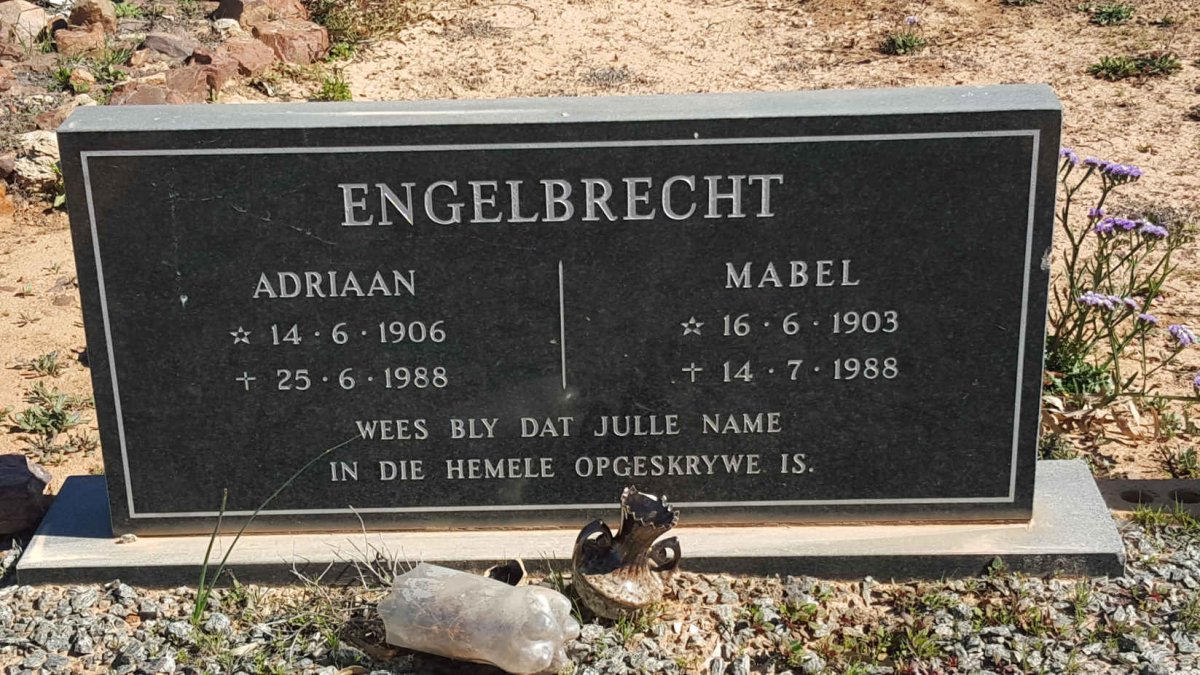 ENGELBRECHT Adriaan 1906-1988 &amp; Mabel 1903-1988