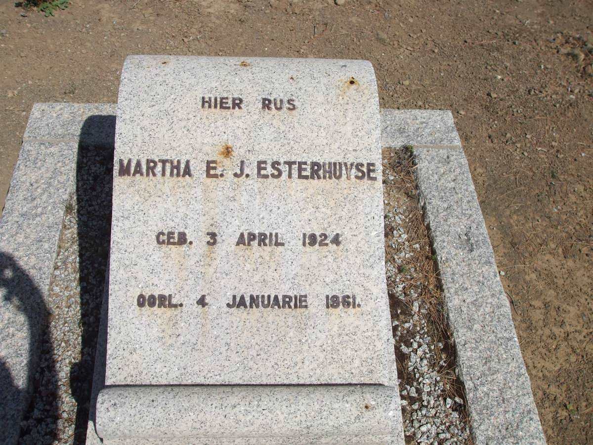 ESTERHUYSE Martha E.J. 1924-1961