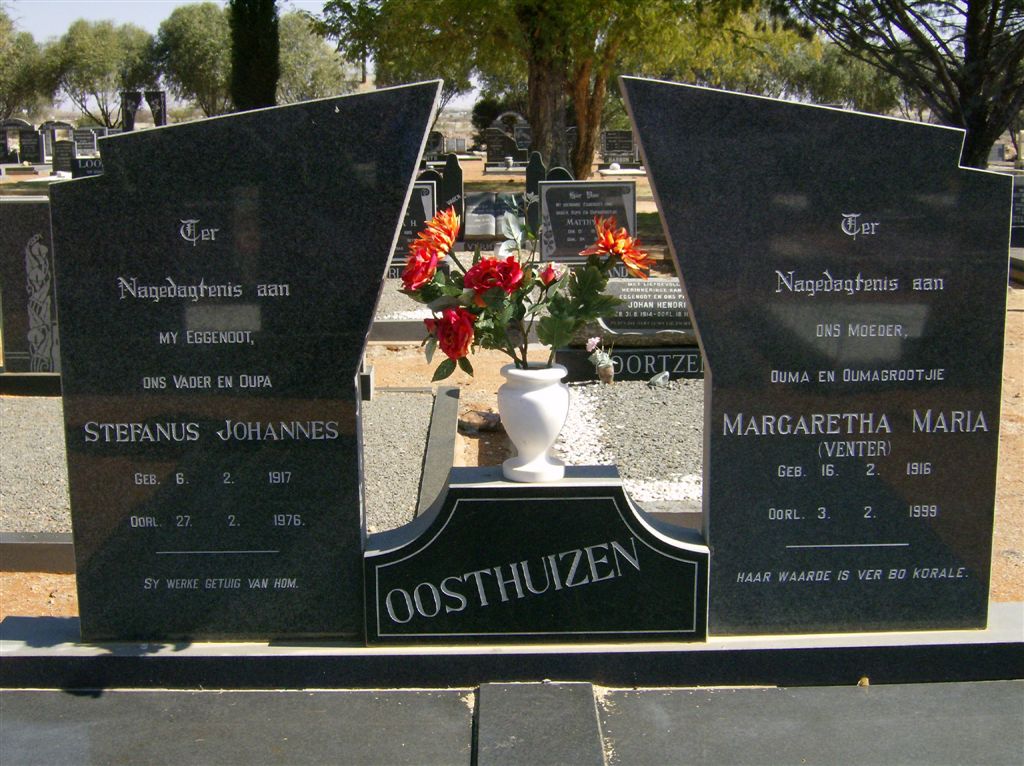 OOSTHUIZEN Stefanus Johannes 1917-1976 &amp; Margaretha Maria VENTER 1916-1999