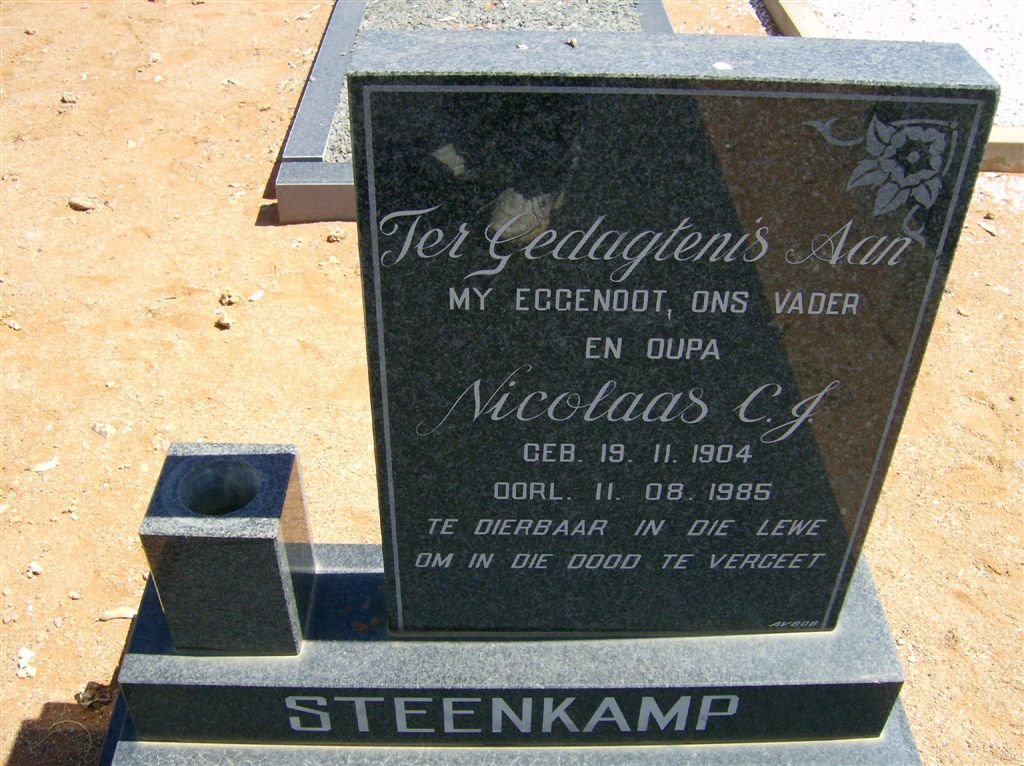 STEENKAMP Nicolaas C.J. 1904-1985