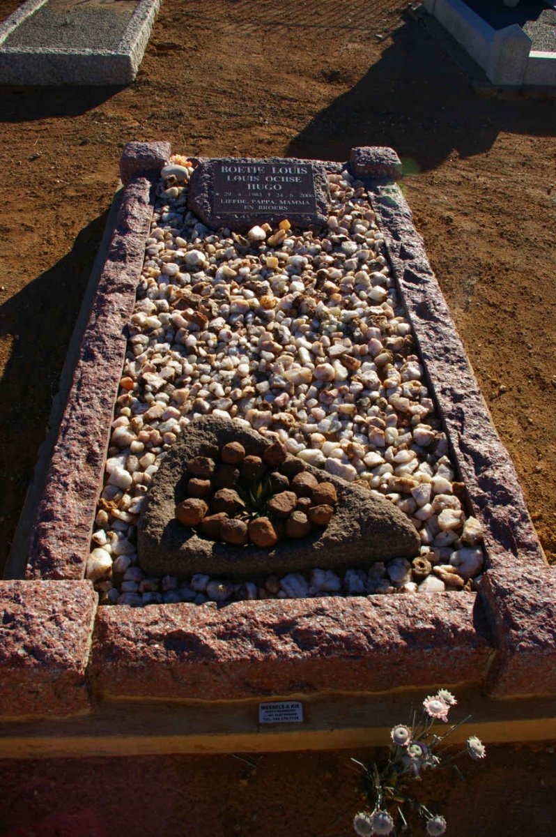 HUGO Louis Ochse 1983-2006