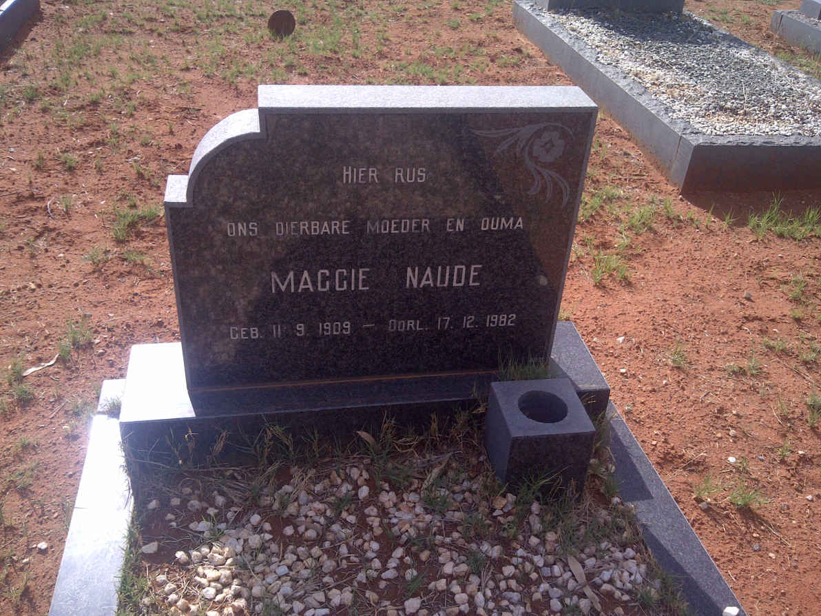 NAUDE Maggie 1909-1982