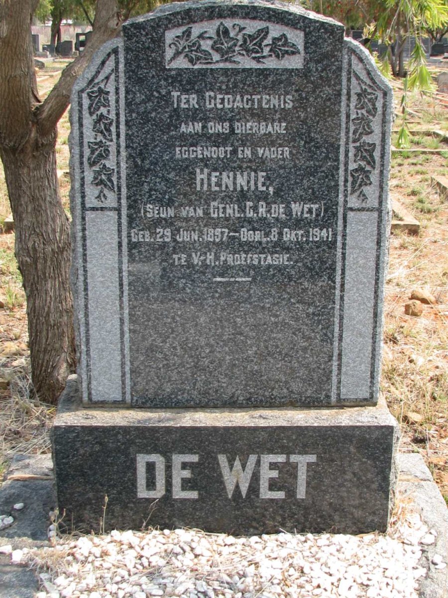 WET Hennie, de 1897-1941