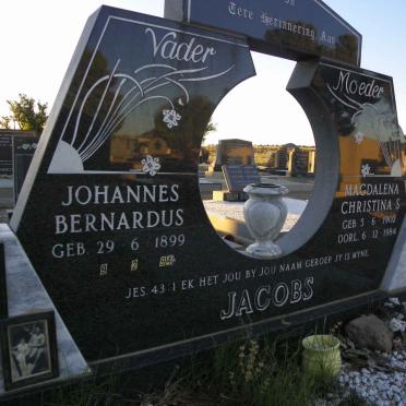 JACOBS Johannes Bernardus 1899-1994 &amp; Magdalena Christina S. 1902-1984