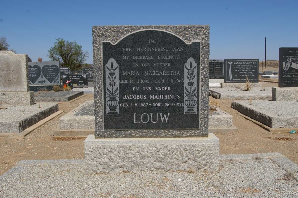 LOUW Jacobus Marthinus 1887-1971 &amp; Maria Margaretha 1895-1963